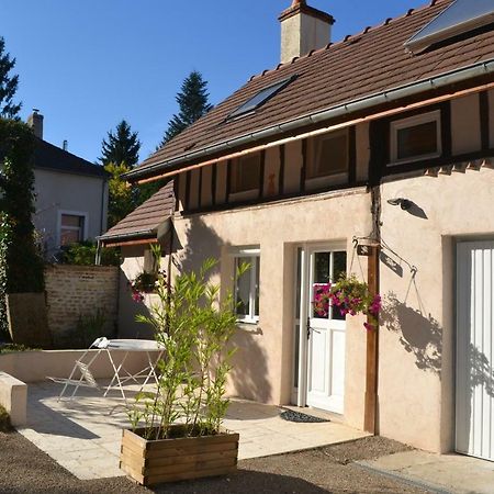 La Licorne Bed & Breakfast Lamarche-Sur-Saone Екстериор снимка